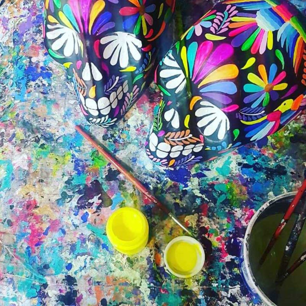 Cartonería - Les Secrets de Fabrication d'une Tête de Mort Mexicaine Artisanale - Différences entre Artisanat Authentique et Production Industrielle